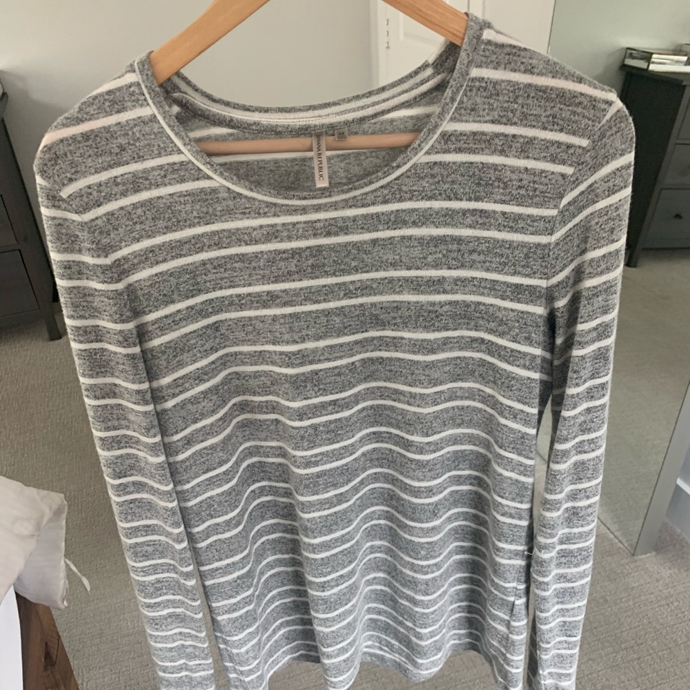 Banana Republic sweater